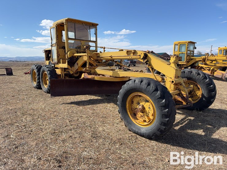 caterpillar-12-image-3