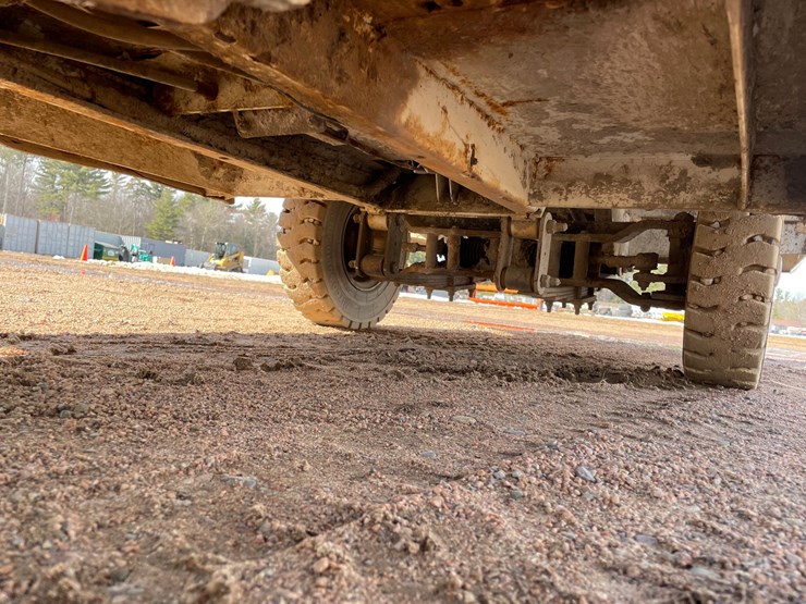 #1559-•-2017-taylor-dunn-electric-yard-cart-image-29