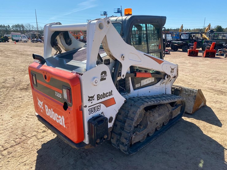 2018-bobcat-t595-image-30