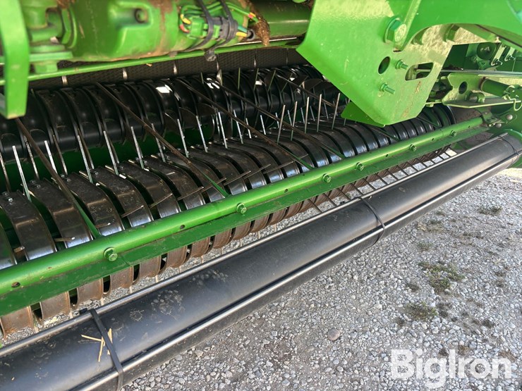 2013-john-deere-569-image-15