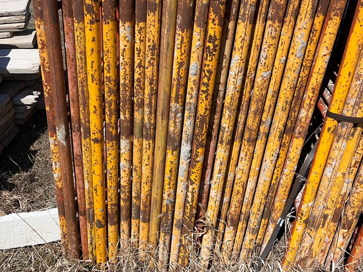 scaffolding-on-carring-cage.-image-3