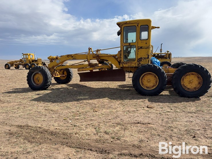 caterpillar-12-image-8