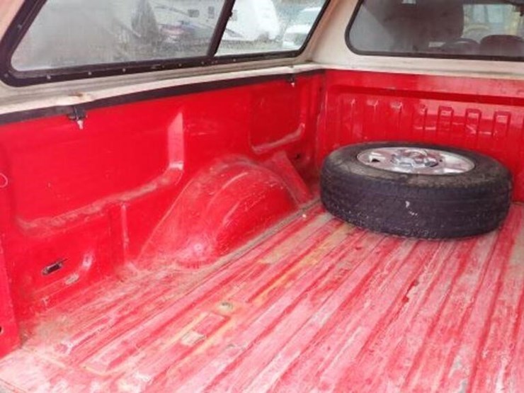 2013-ford-f150-xlt-image-31