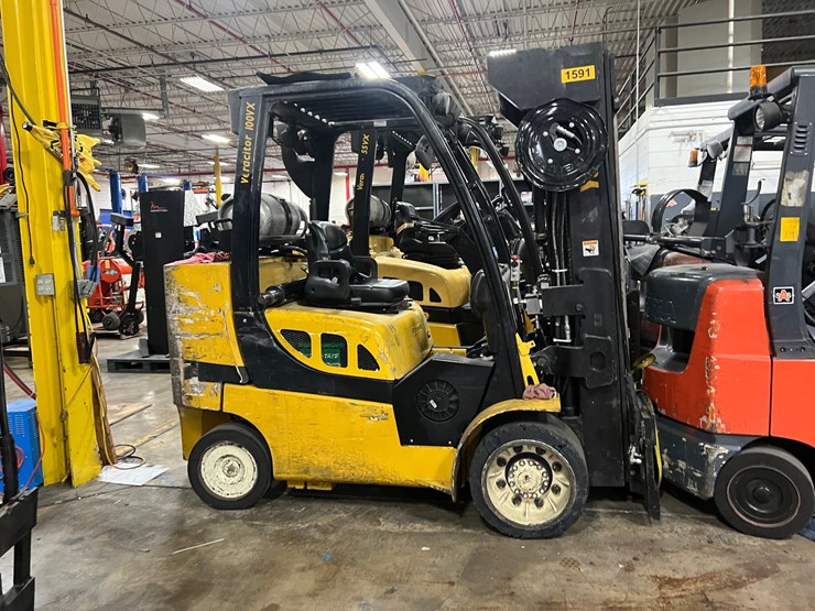 #2006-•-yale-5800-lb.-forklift-(non-operational)-image-2