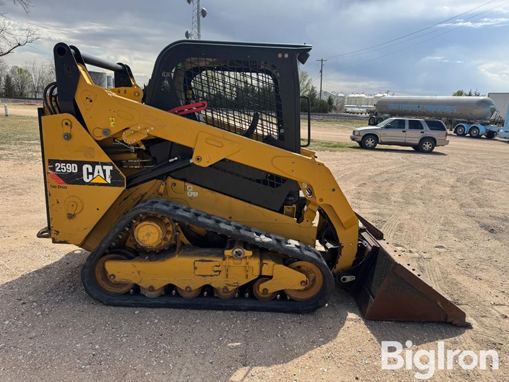 2020-caterpillar-259d-image-4
