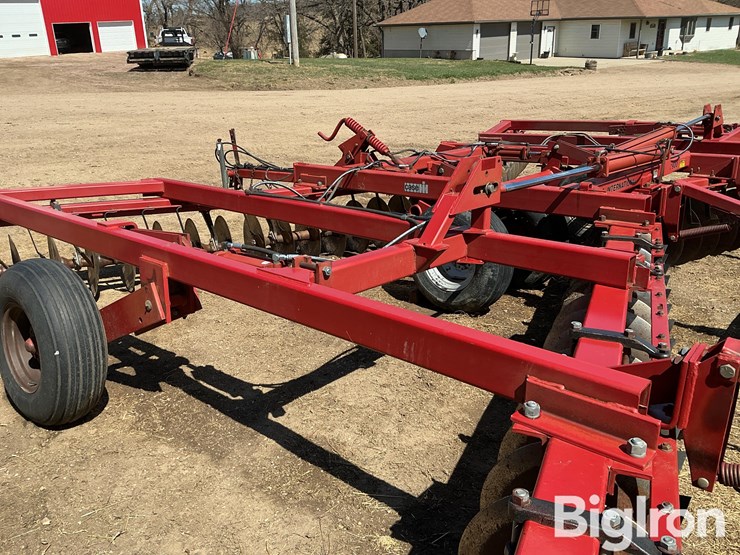 case-ih-3900-image-18