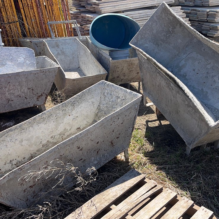 8 Concrete Tubs