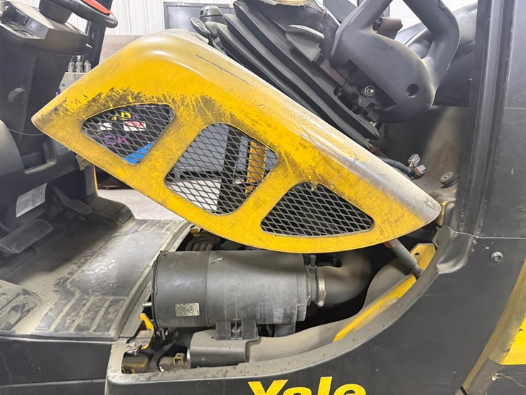 #2012-•-yale-forklift-(non-runner)-image-10
