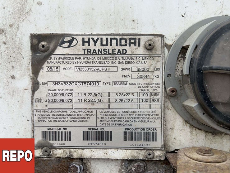 2016-hyundai-translead-image-12