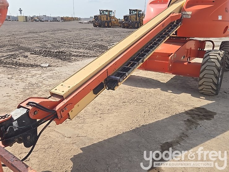 2008-jlg-400s-image-20