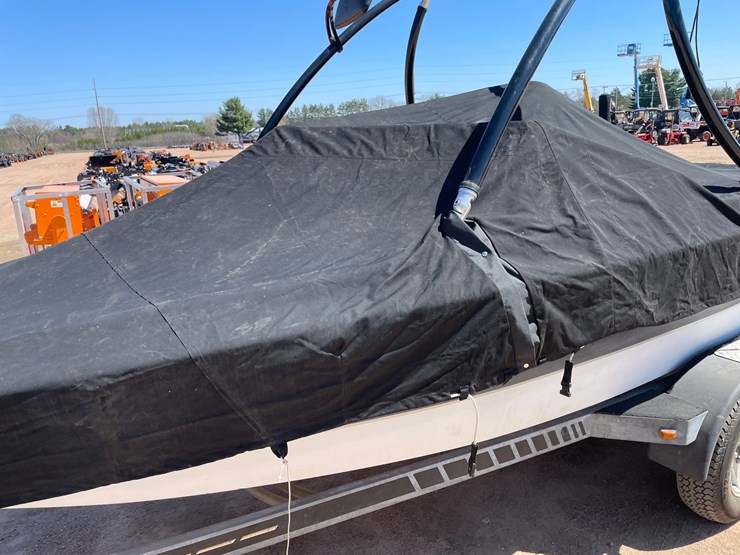 #1565-•-1989-ski-centurion-falcon-19'-ski-boat-(has-reg-card)-image-37