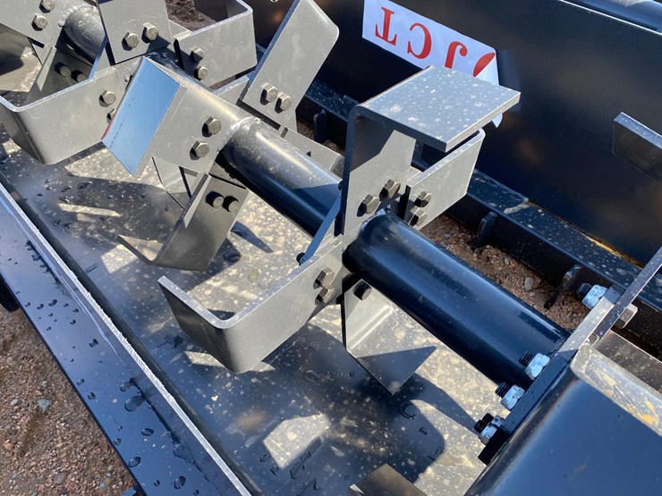 #4102-•-72"-jct-hydraulic-tiller-attachment-image-6