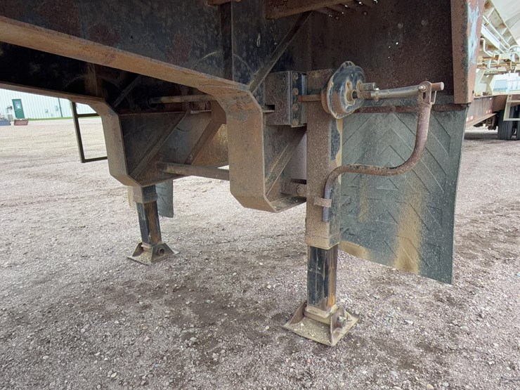 simonsen-industries-24-ton-tender-trailer-image-11