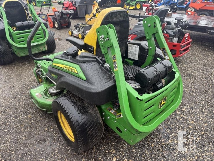 2020-john-deere-z915e-image-4