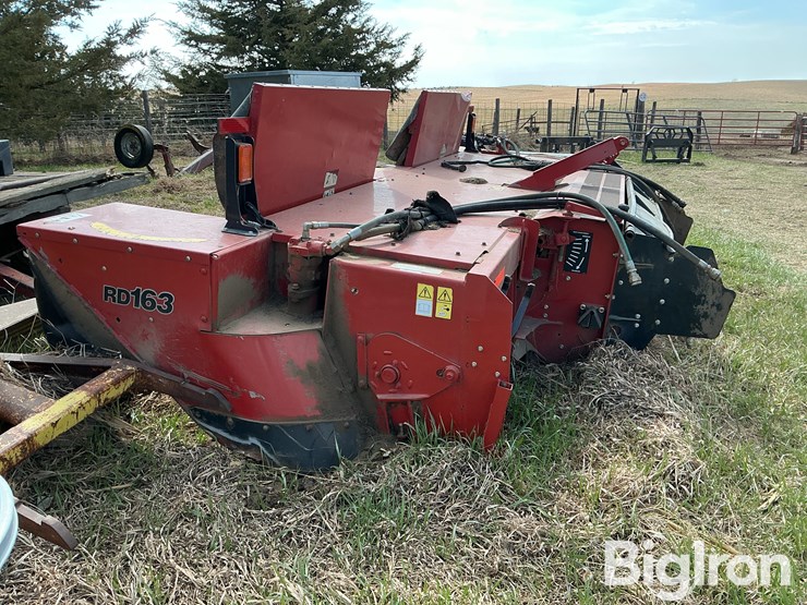 2015-case-ih-rd163-image-8