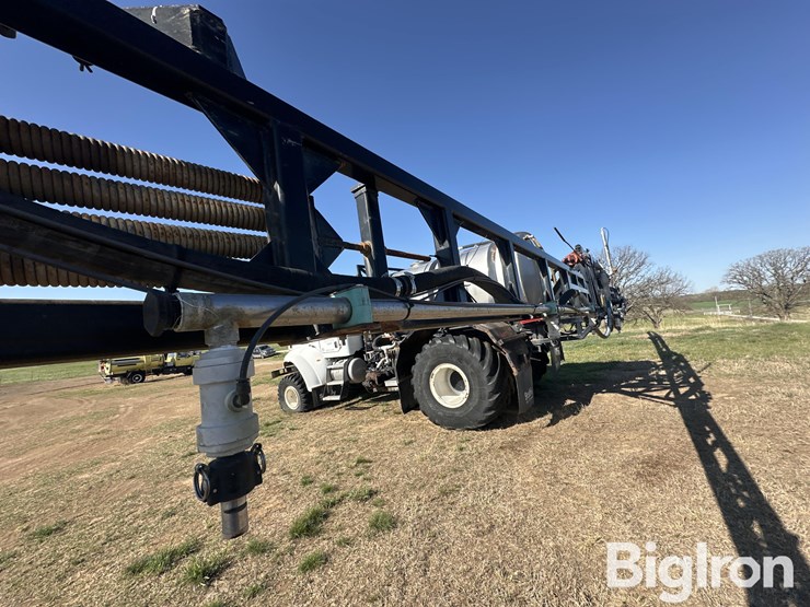 2011-peterbilt-348-image-13