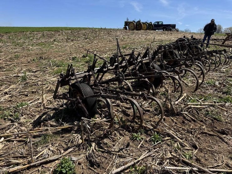 john-deere-quack-digger-image-5