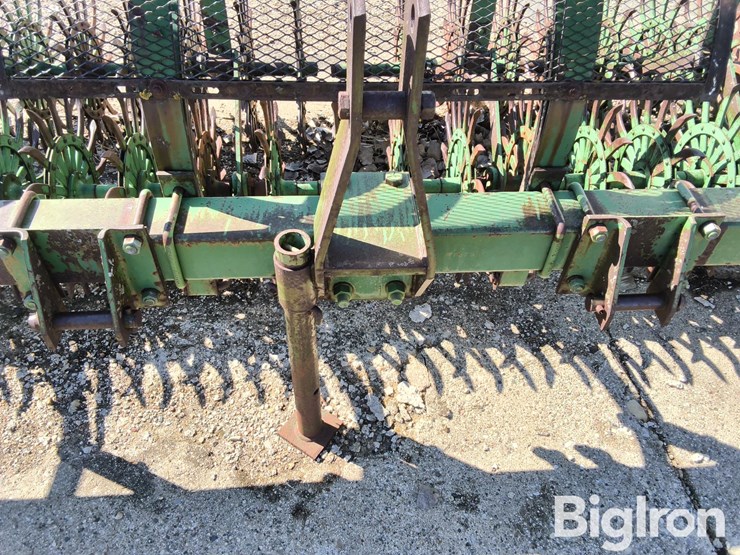 john-deere-414-image-17