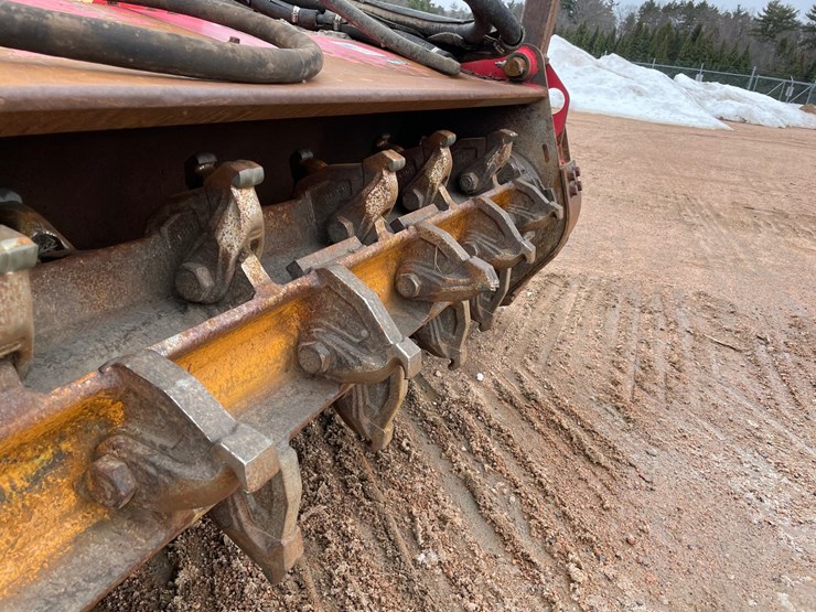 2019-caterpillar-299d2-xhp-image-10