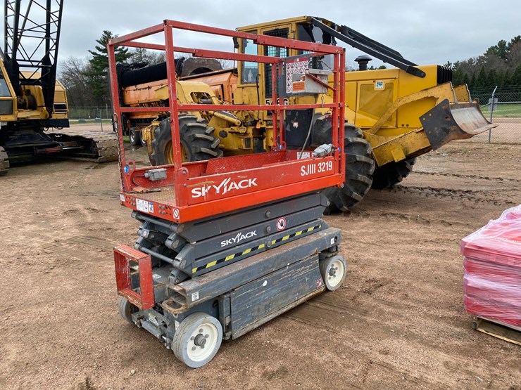 skyjack-sjiii3219-image-1