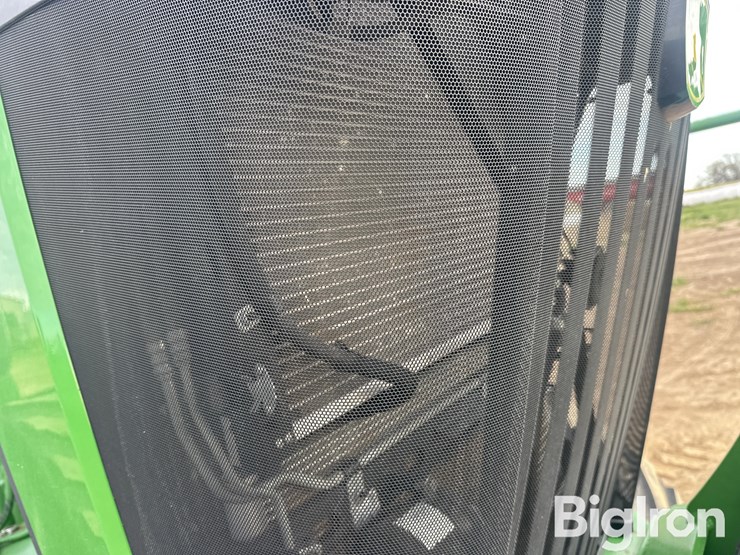 2020-john-deere-8rx-370-image-18