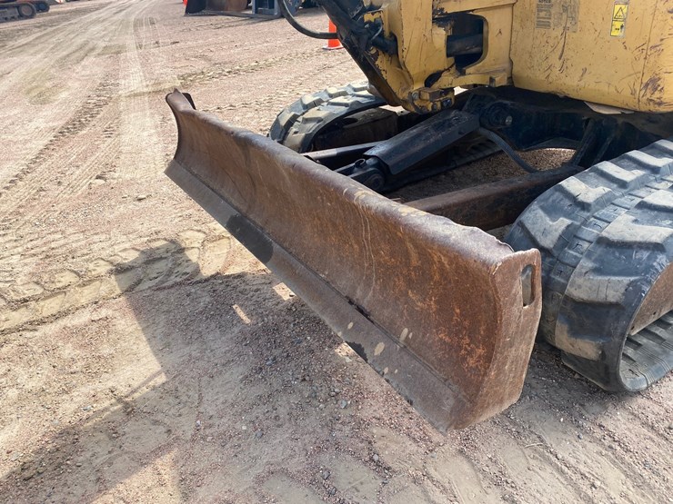 caterpillar-305c-cr-image-20