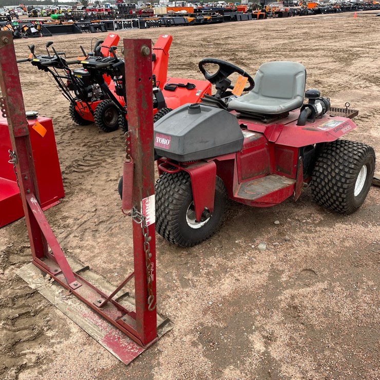 #1548 • Toro Sand Pro 5000 Sand Leveler