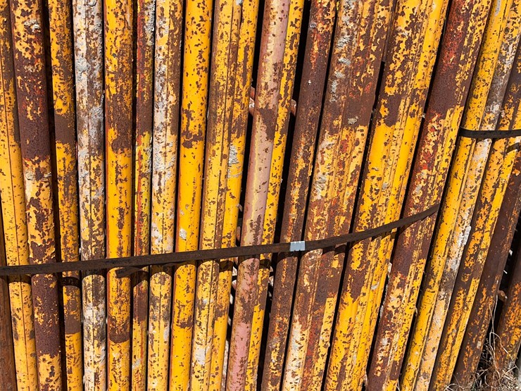 scaffolding-on-carring-cage.-image-6