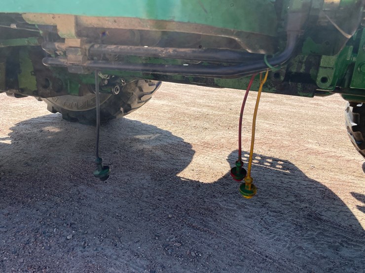 john-deere-4200-image-24