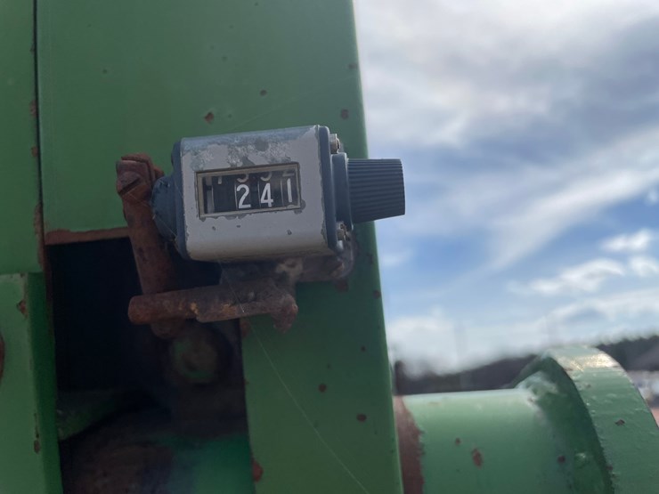 john-deere-510-image-15