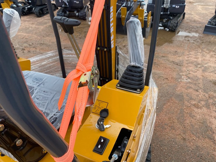 #5542-•-new-ats-rt15r-mini-excavator-image-9