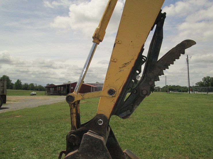 deere-200-lc-image-27