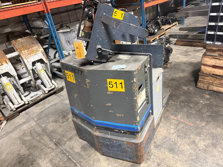#2073-•-barrett-electric-pallet-jack-image-2