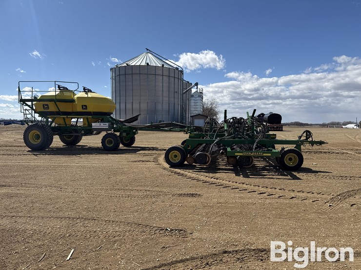 2001-john-deere-1860-image-4