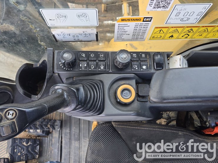 2021-caterpillar-336-image-118