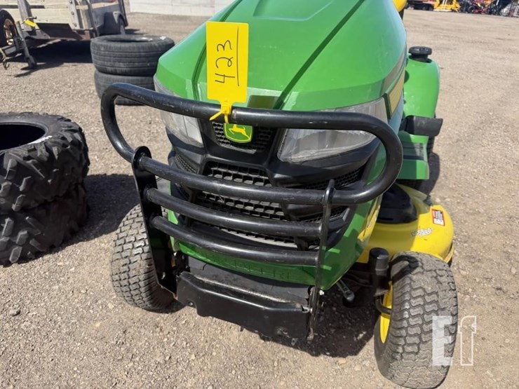 2018-john-deere-x330-image-6