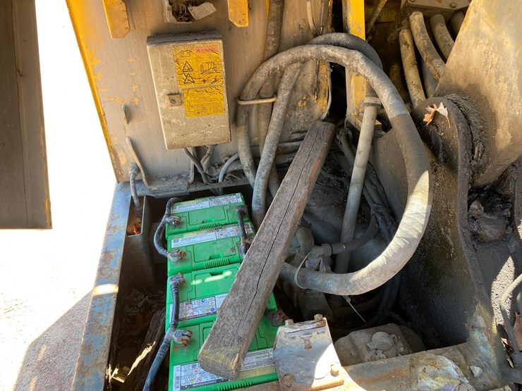 1996-akerman-ew200-image-37