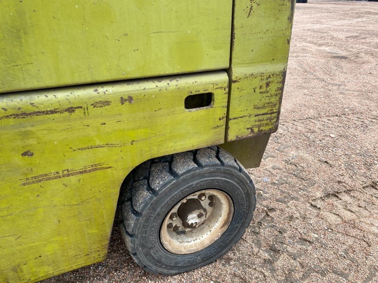 clark-c500-30-image-17