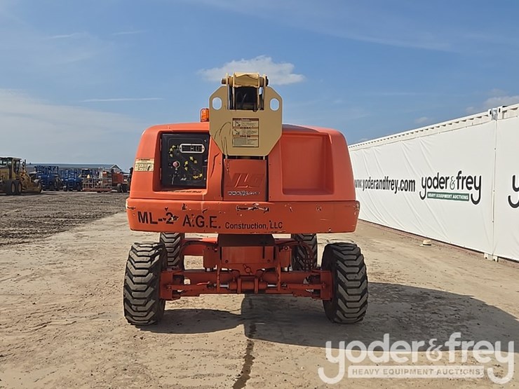 2008-jlg-400s-image-4