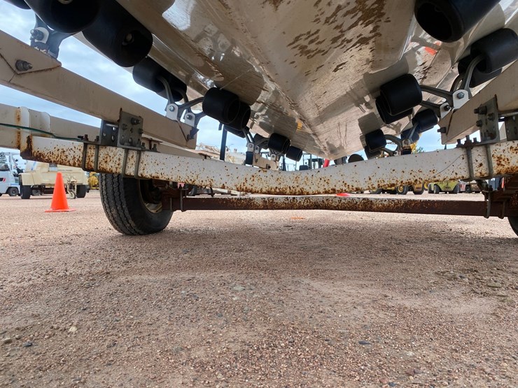 #1566-•-1986-celebrity-v190-19'-boat-(has-wi-title)-image-12