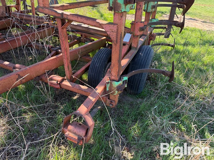 allis-chalmers-1400-image-17