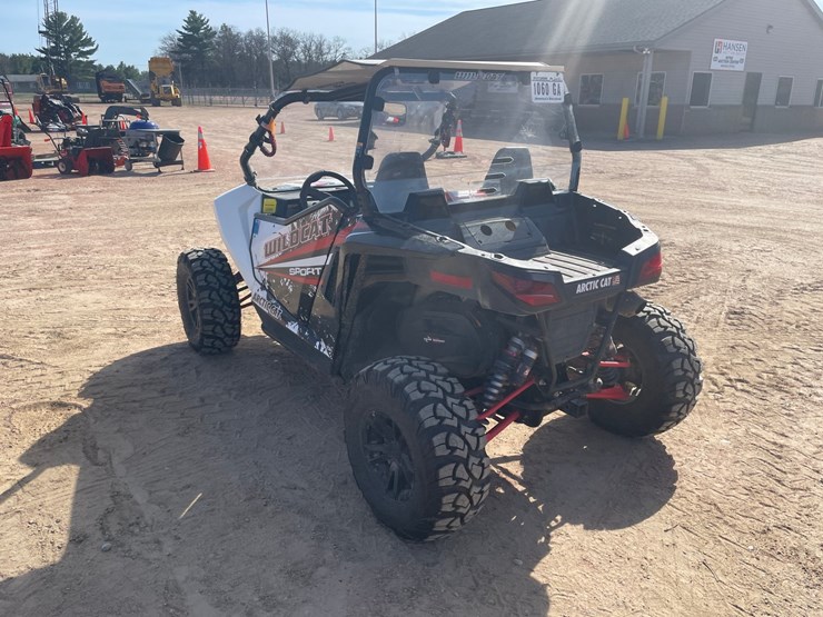 #1597-•-2015-arctic-cat-wildcat-sport-limited-utv-(has-reg.-card)-image-8