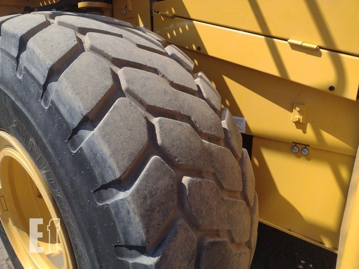 21-deere-724p-image-18