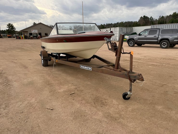 #1567-•-1987-sylvan-19'-boat-with-trailer-(no-title/reg.-card)-image-3