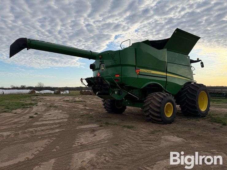 2018-john-deere-s790-image-5