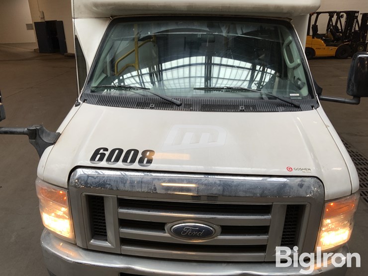 2018-ford-e450-image-11