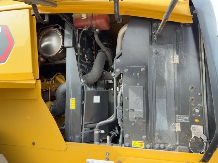 2020-caterpillar-930m-image-20