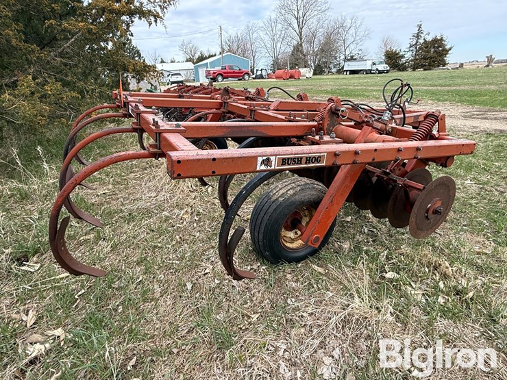 bush-hog-1550-image-5