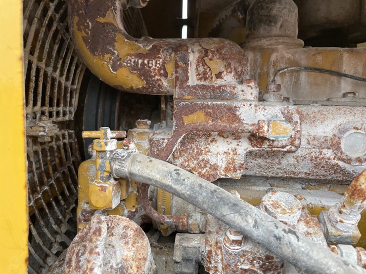 1979-caterpillar-930-image-33