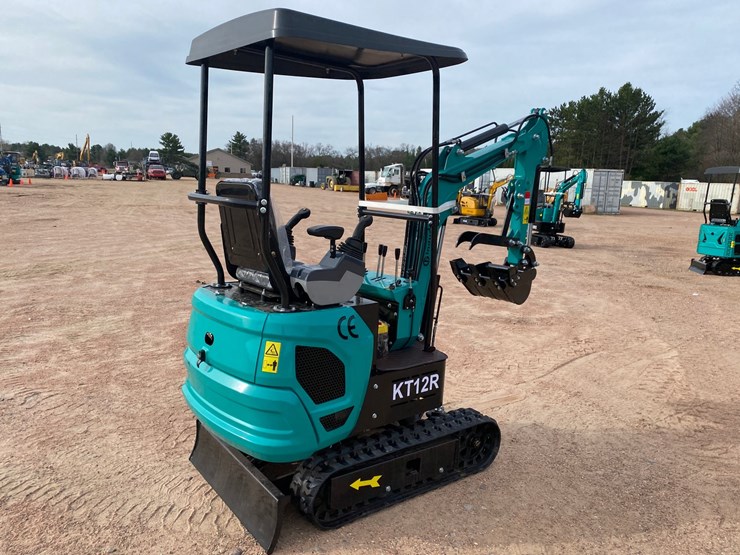 #5558-•-2026-cfg-kt12r-mini-excavator-image-4
